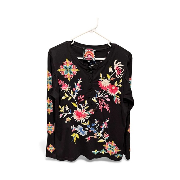 Johnny Was Julie Raw Seam Henley Top Black Floral Embroidered Small - Picture 5 of 11